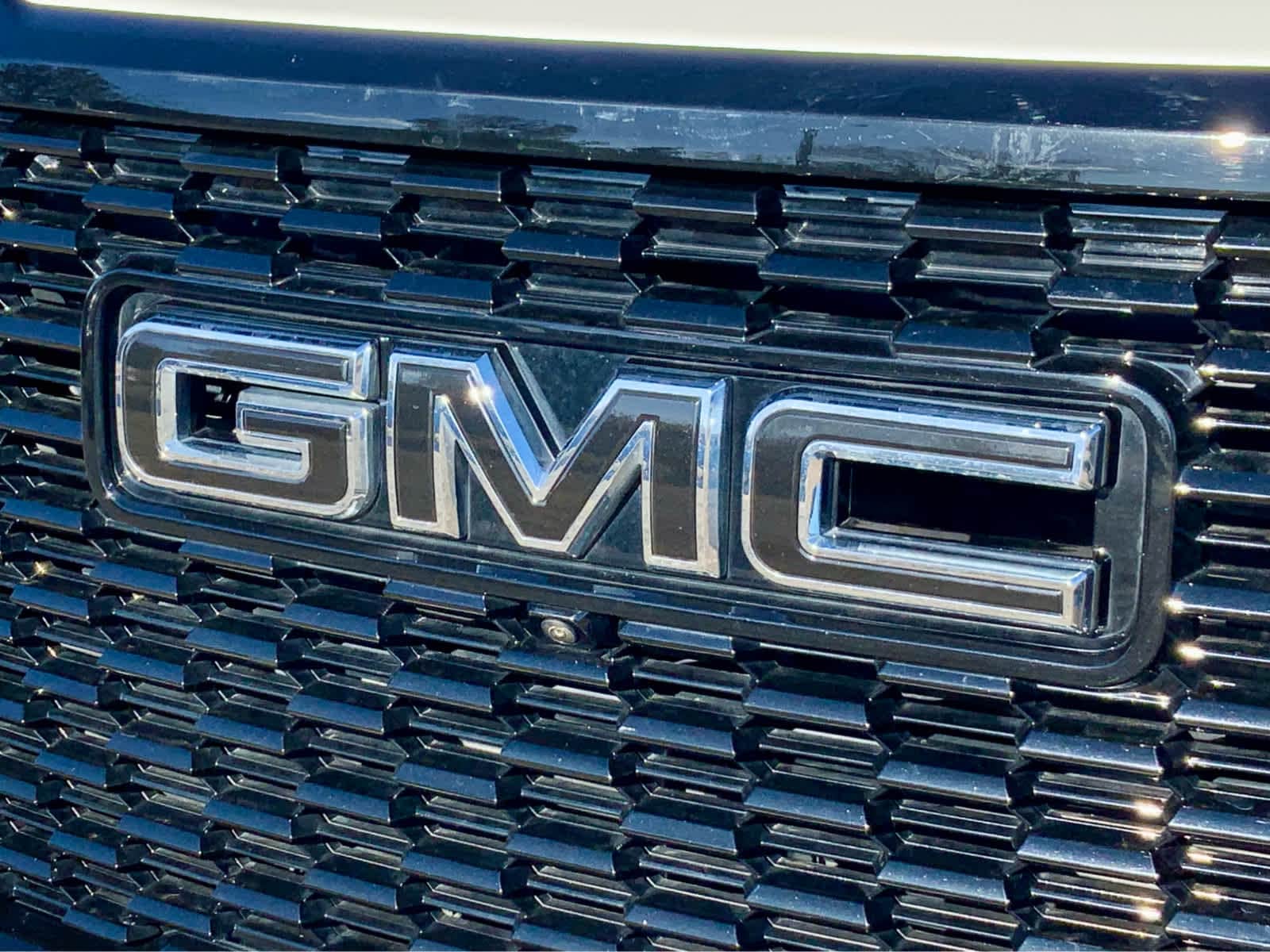 Thumbnail: 2023 GMC Yukon - 18