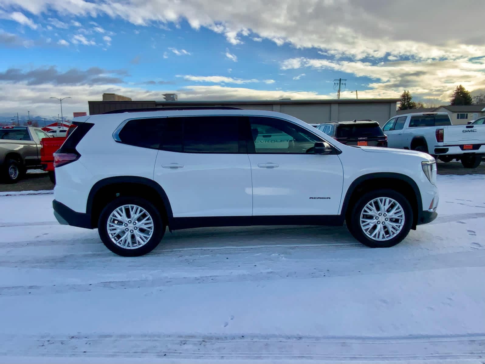 Thumbnail: 2026 GMC Acadia - 6