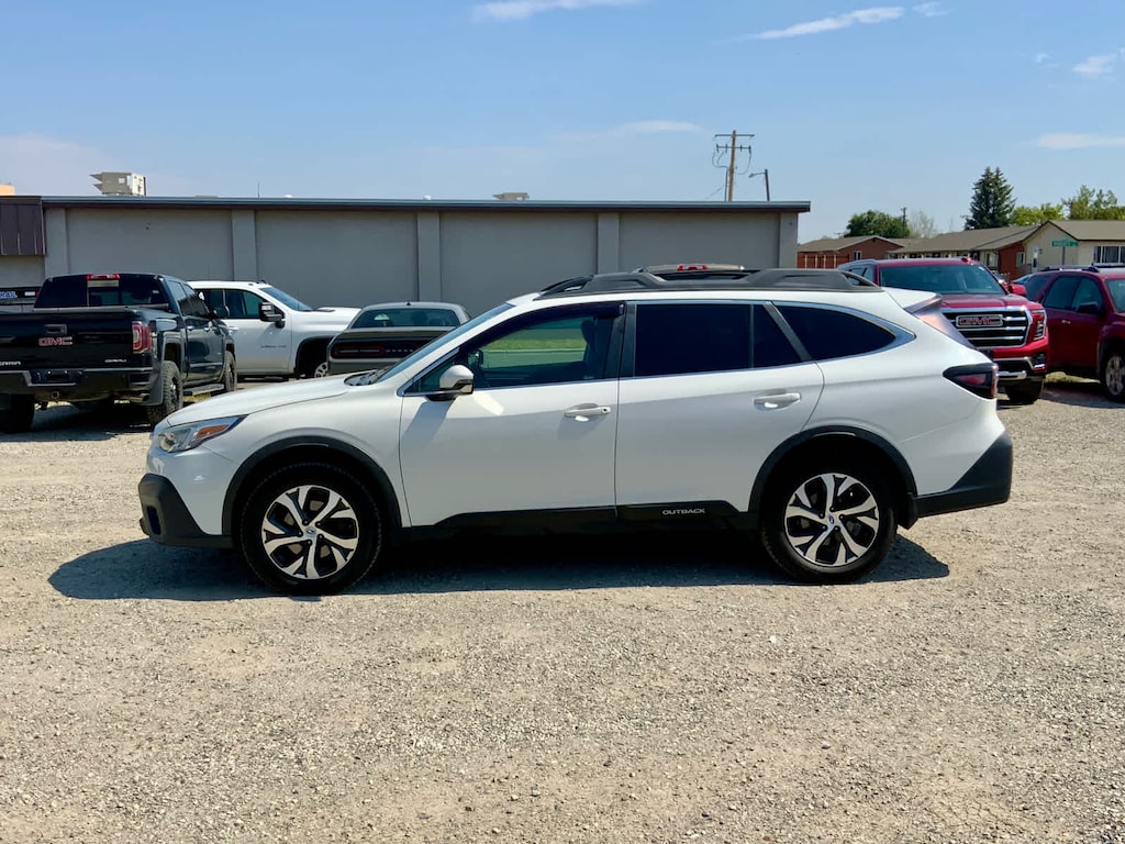 Used 2020 Subaru Outback Limited SUV