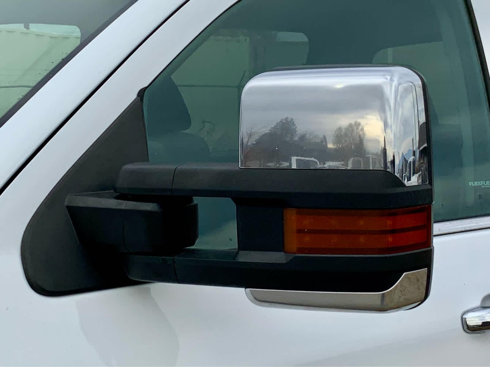 Thumbnail: 2015 Chevrolet Silverado 3500 - 14