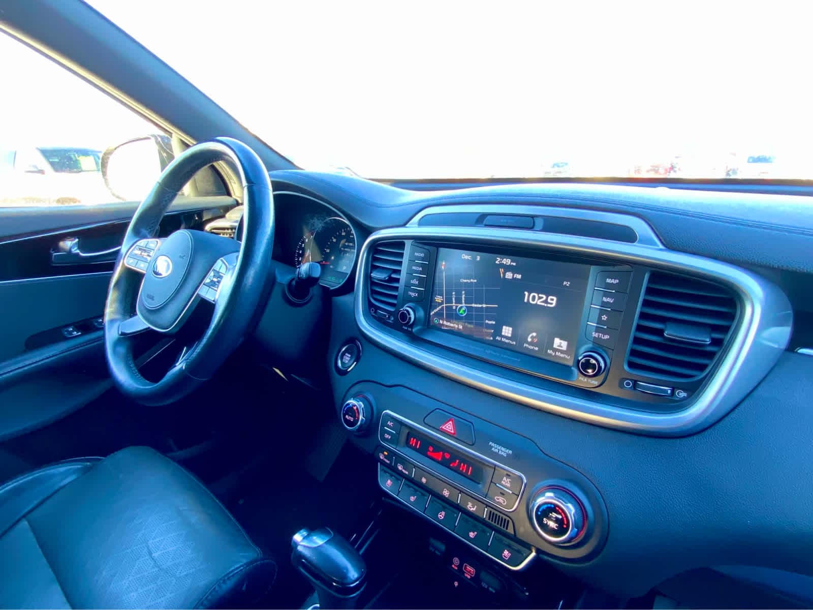 Thumbnail: 2019 Kia Sorento - 41