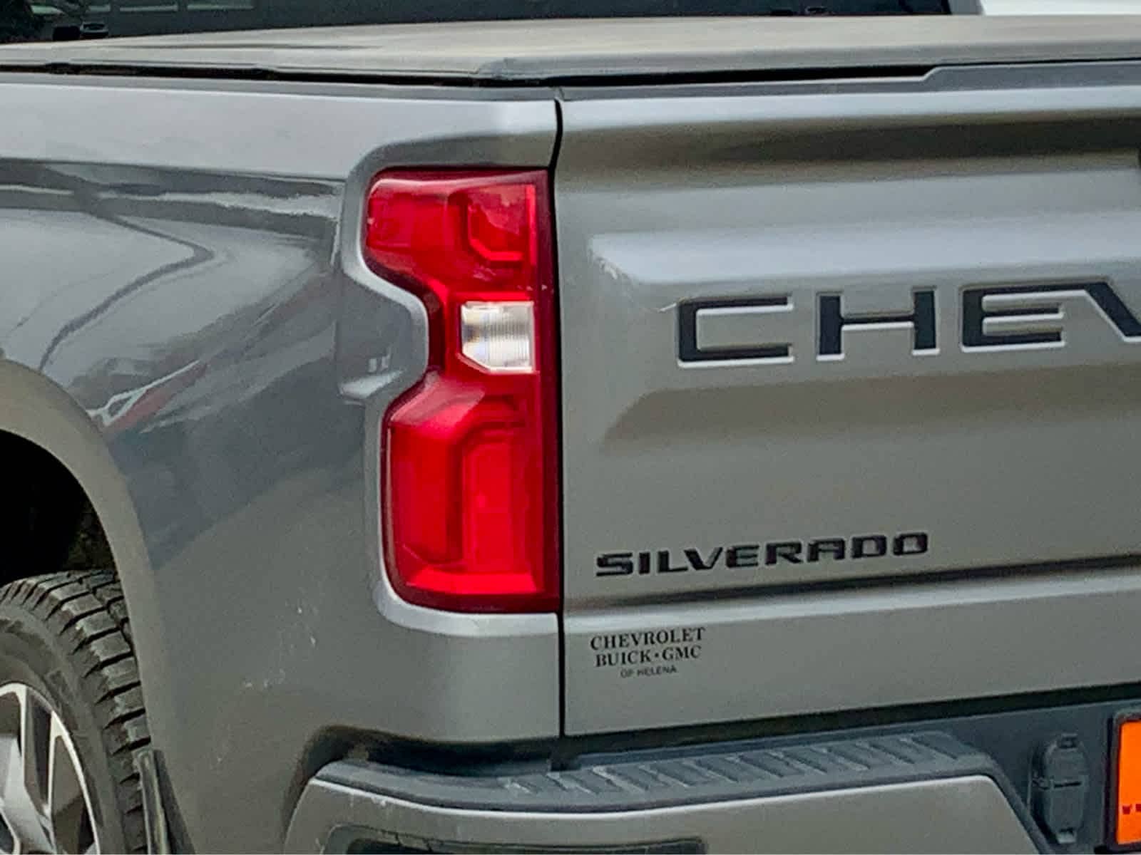 Thumbnail: 2022 Chevrolet Silverado 1500 - 18