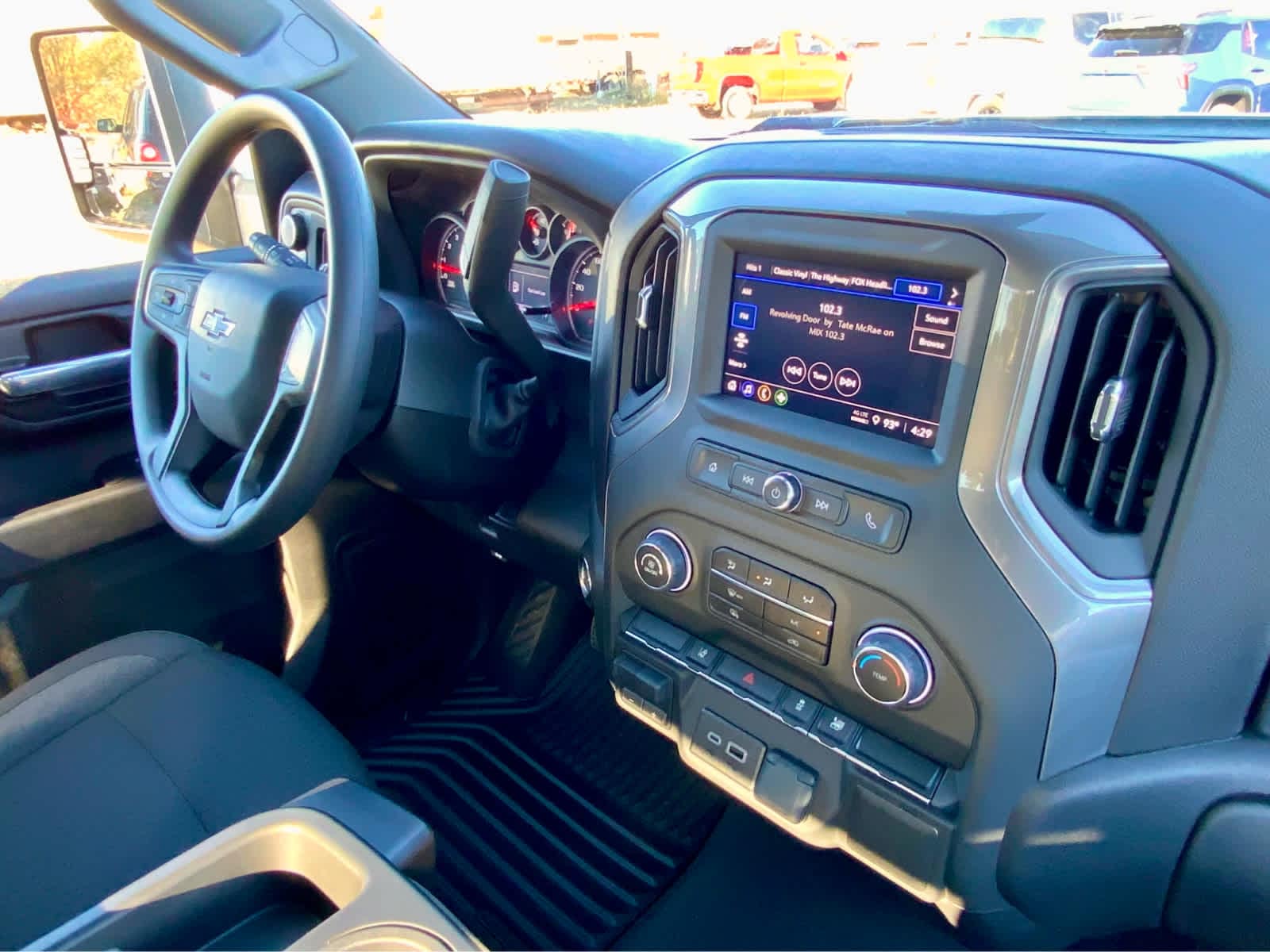 Thumbnail: 2026 Chevrolet Silverado 2500 - 51