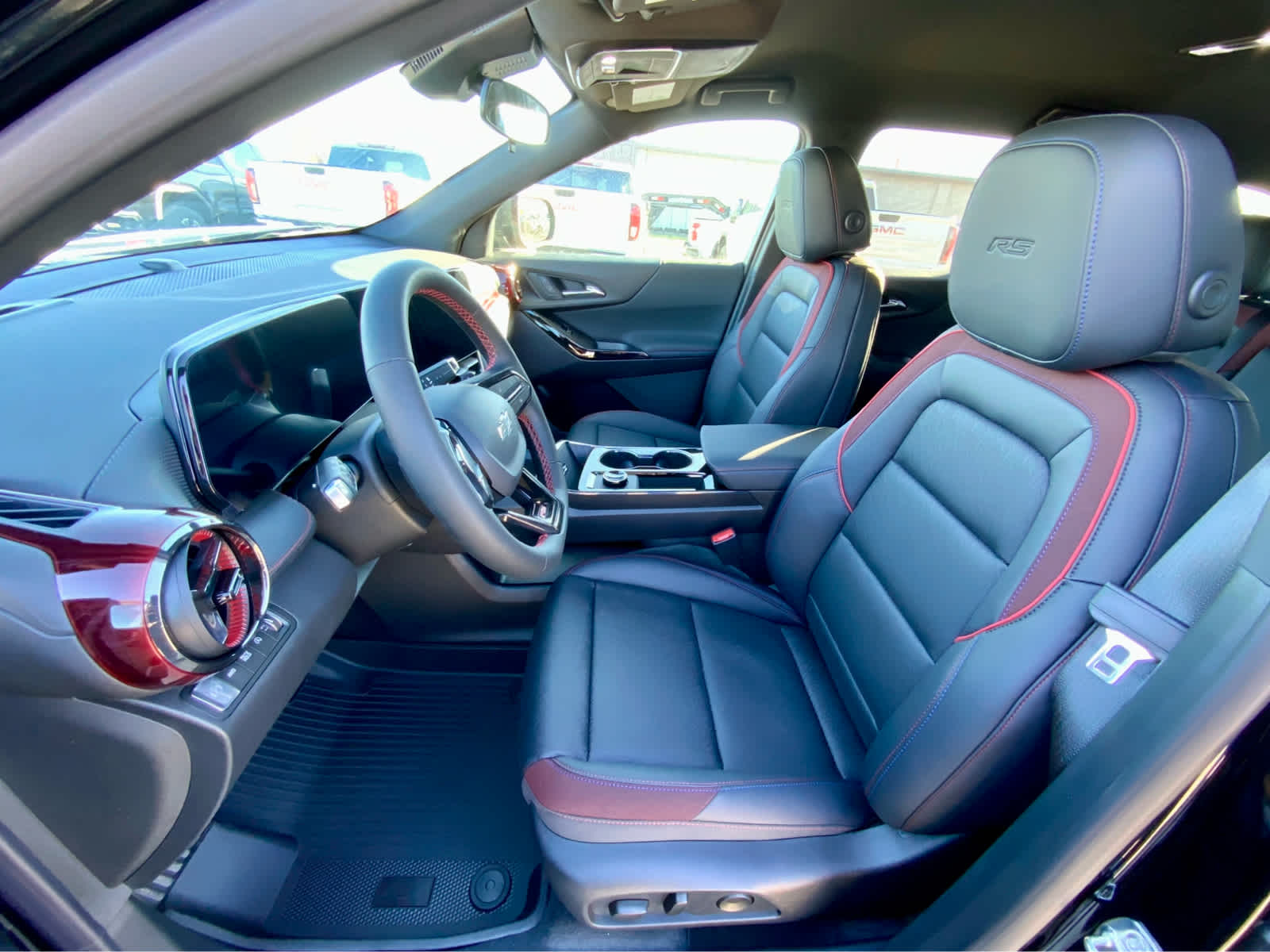 Thumbnail: 2026 Chevrolet Equinox - 22