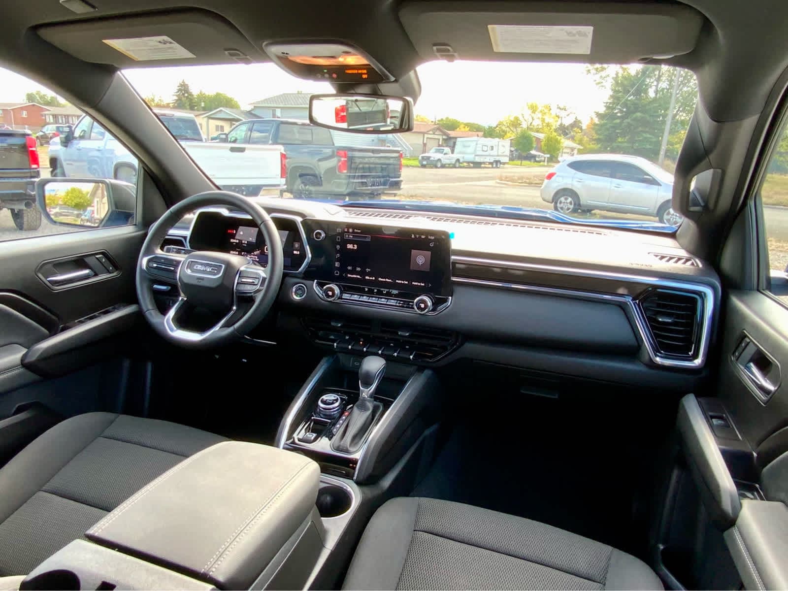 Thumbnail: 2025 GMC Canyon - 37