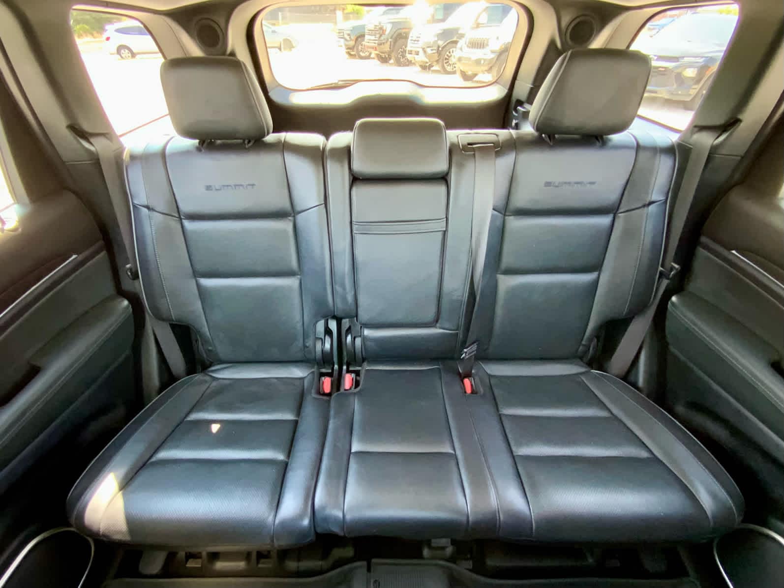 Thumbnail: 2021 Jeep Grand Cherokee - 32