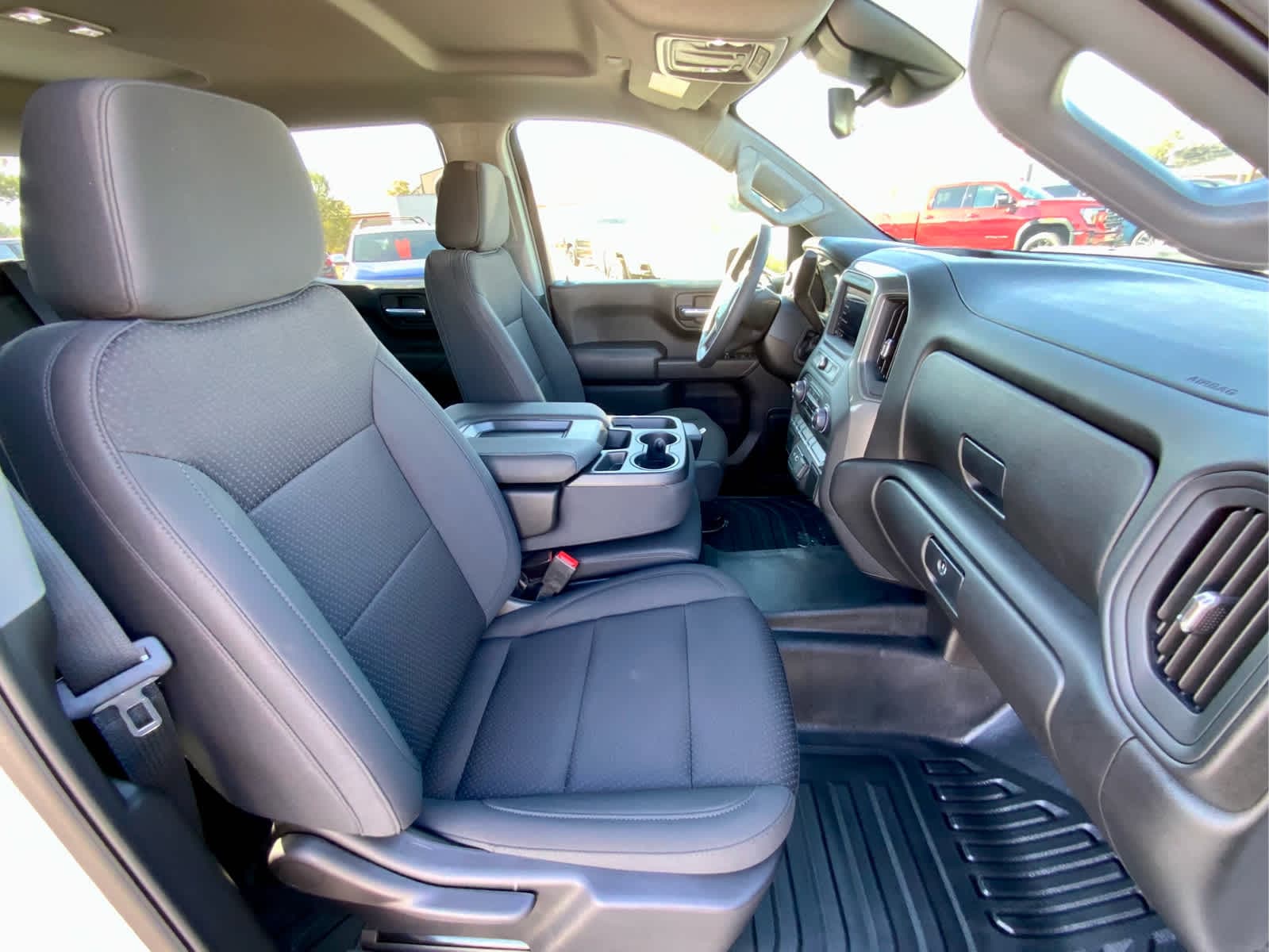 Thumbnail: 2026 Chevrolet Silverado 1500 - 25