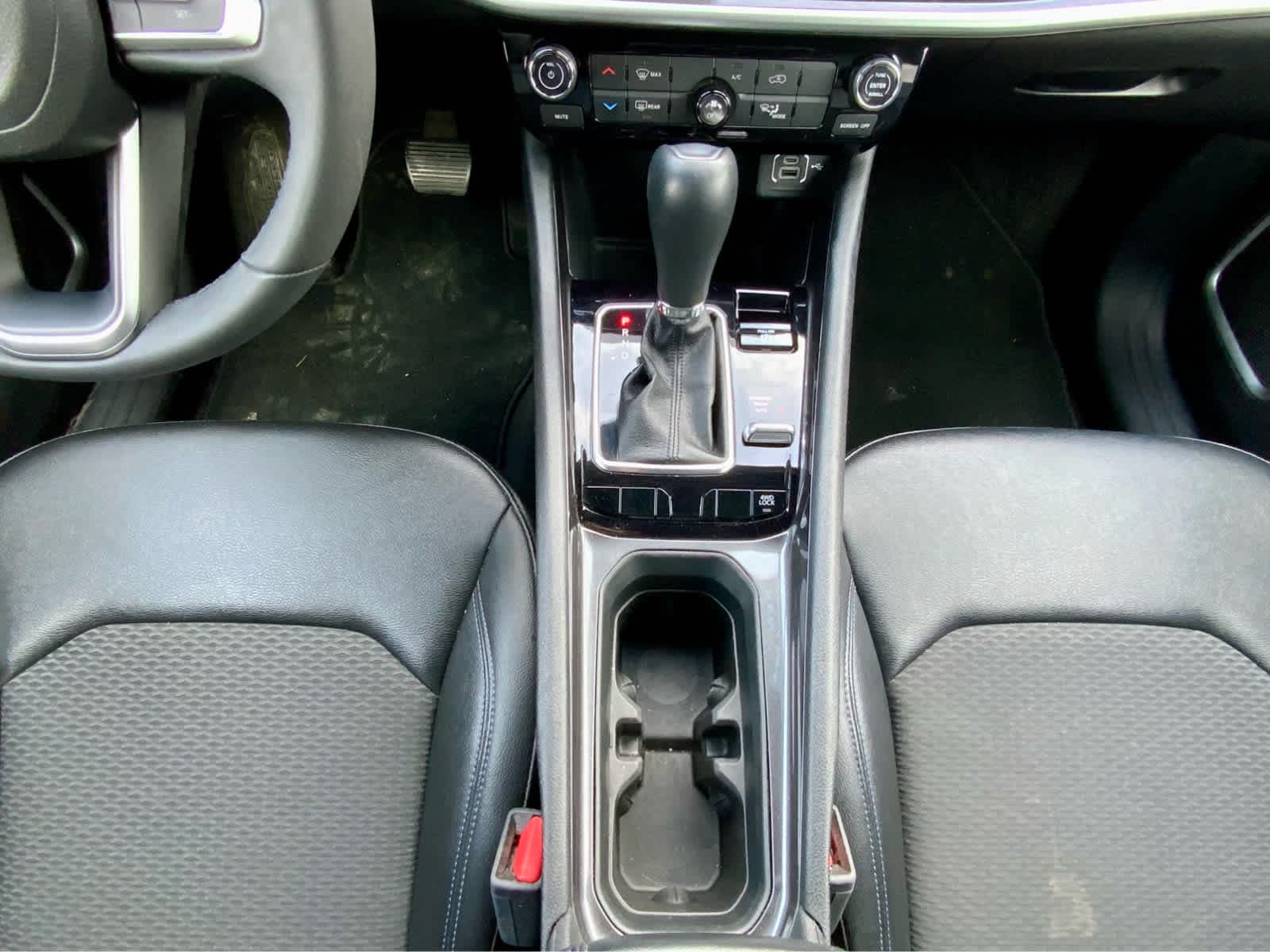 Thumbnail: 2024 Jeep Compass - 44