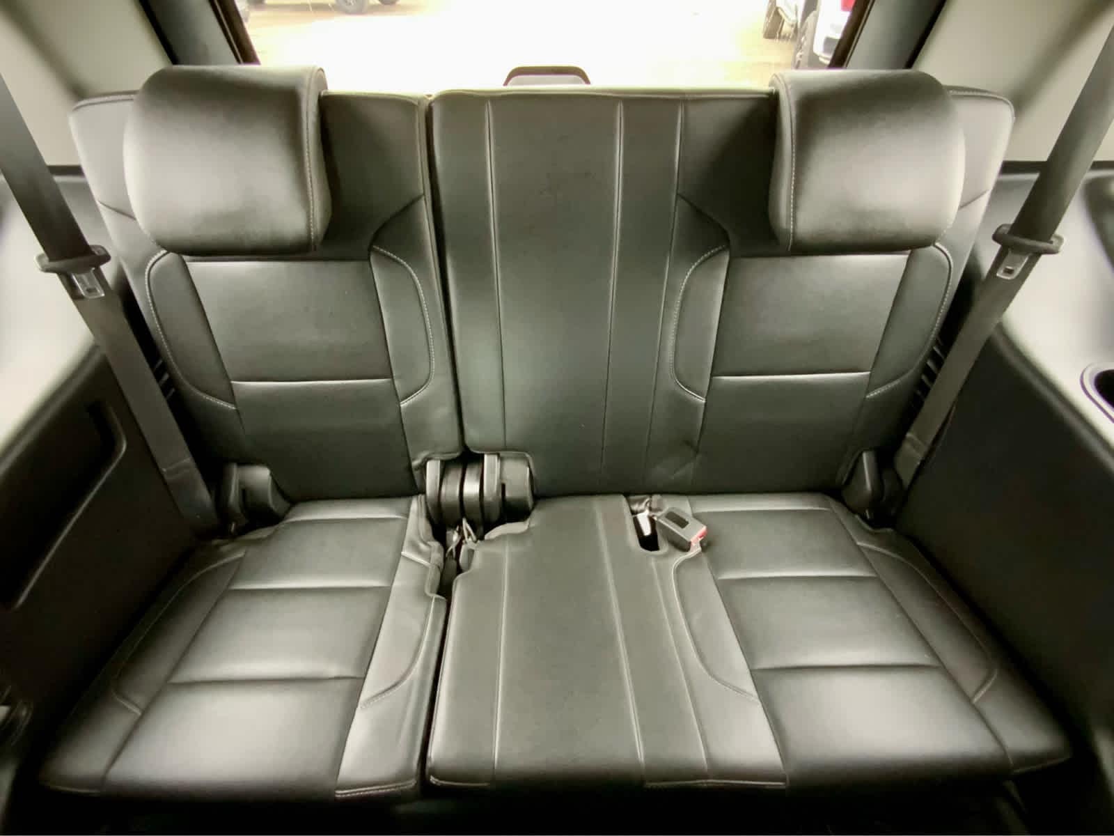 Thumbnail: 2020 Chevrolet Tahoe - 34