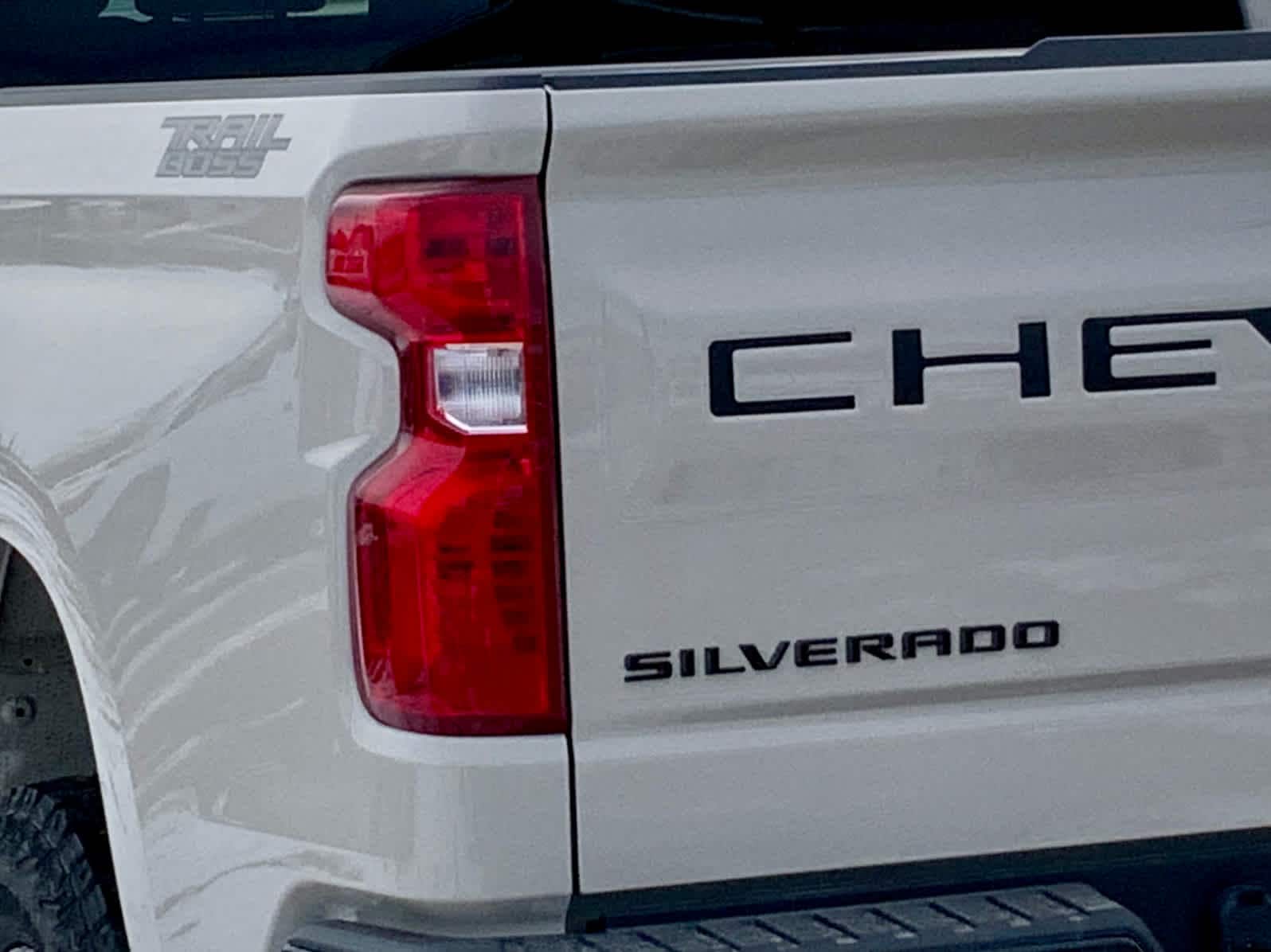 Thumbnail: 2026 Chevrolet Silverado 1500 - 14