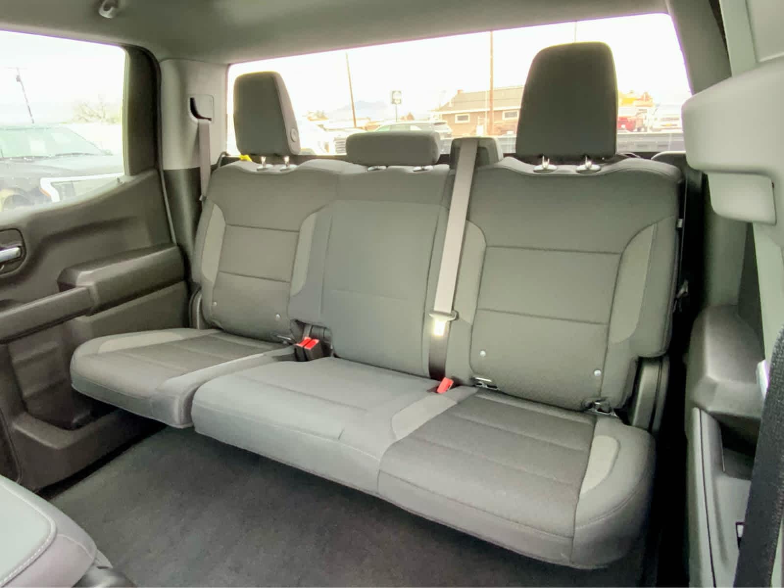 Thumbnail: 2026 Chevrolet Silverado 1500 - 27