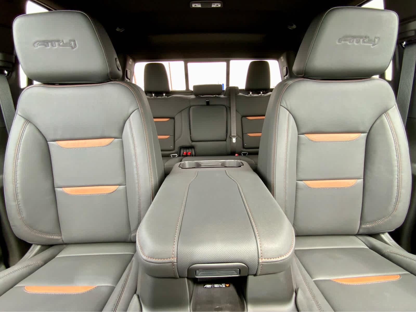 Thumbnail: 2026 GMC Sierra 1500 - 32