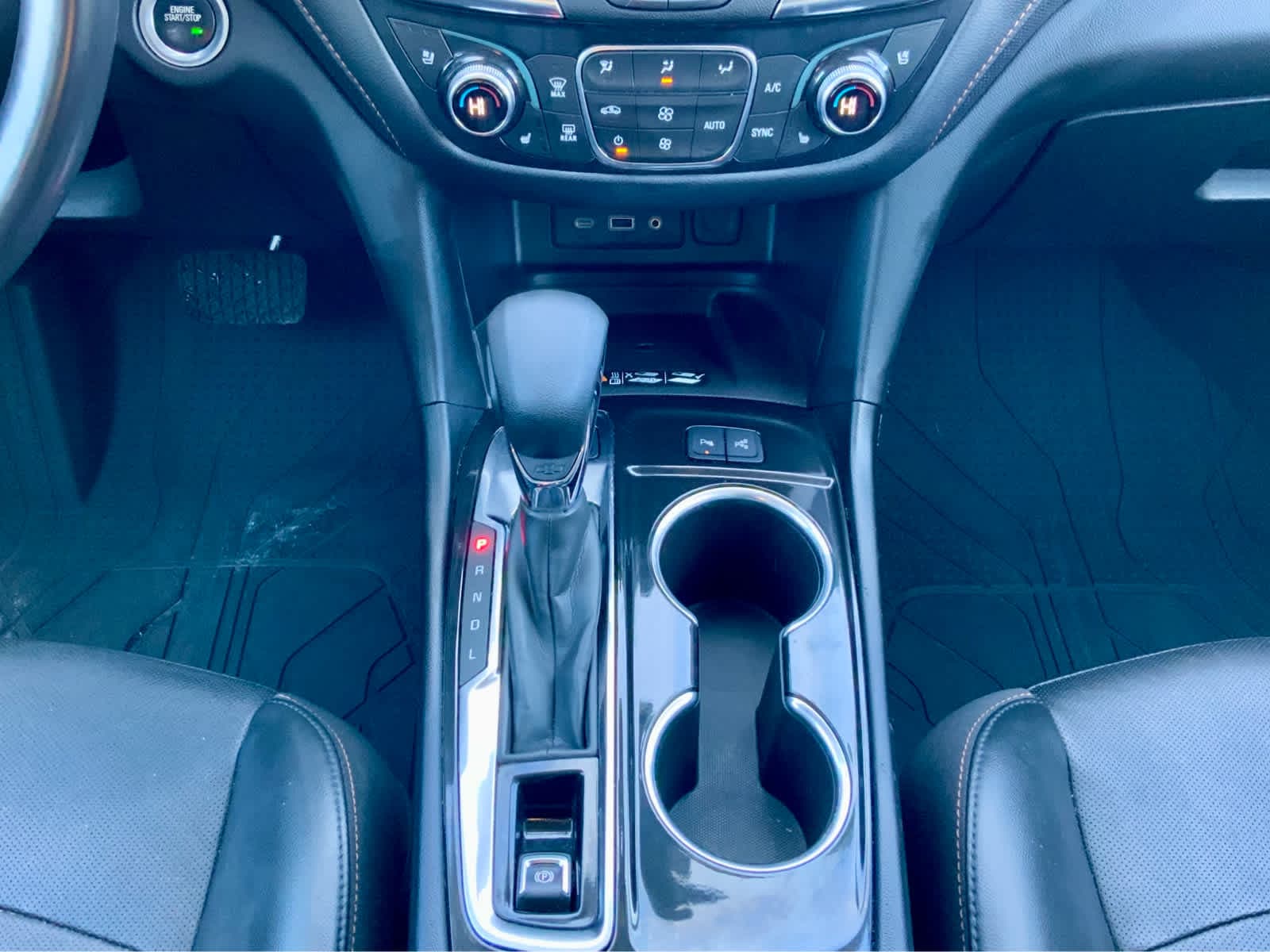 Thumbnail: 2022 Chevrolet Equinox - 41