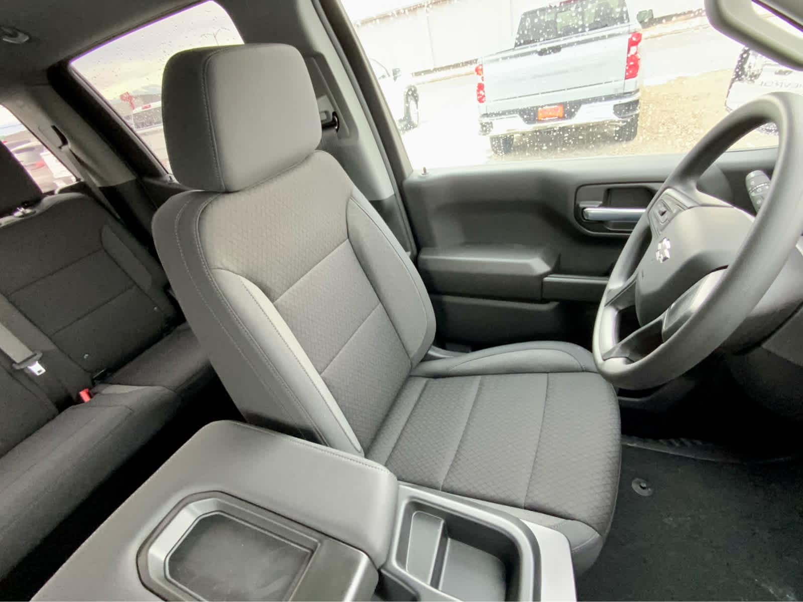 Thumbnail: 2026 Chevrolet Silverado 1500 - 28