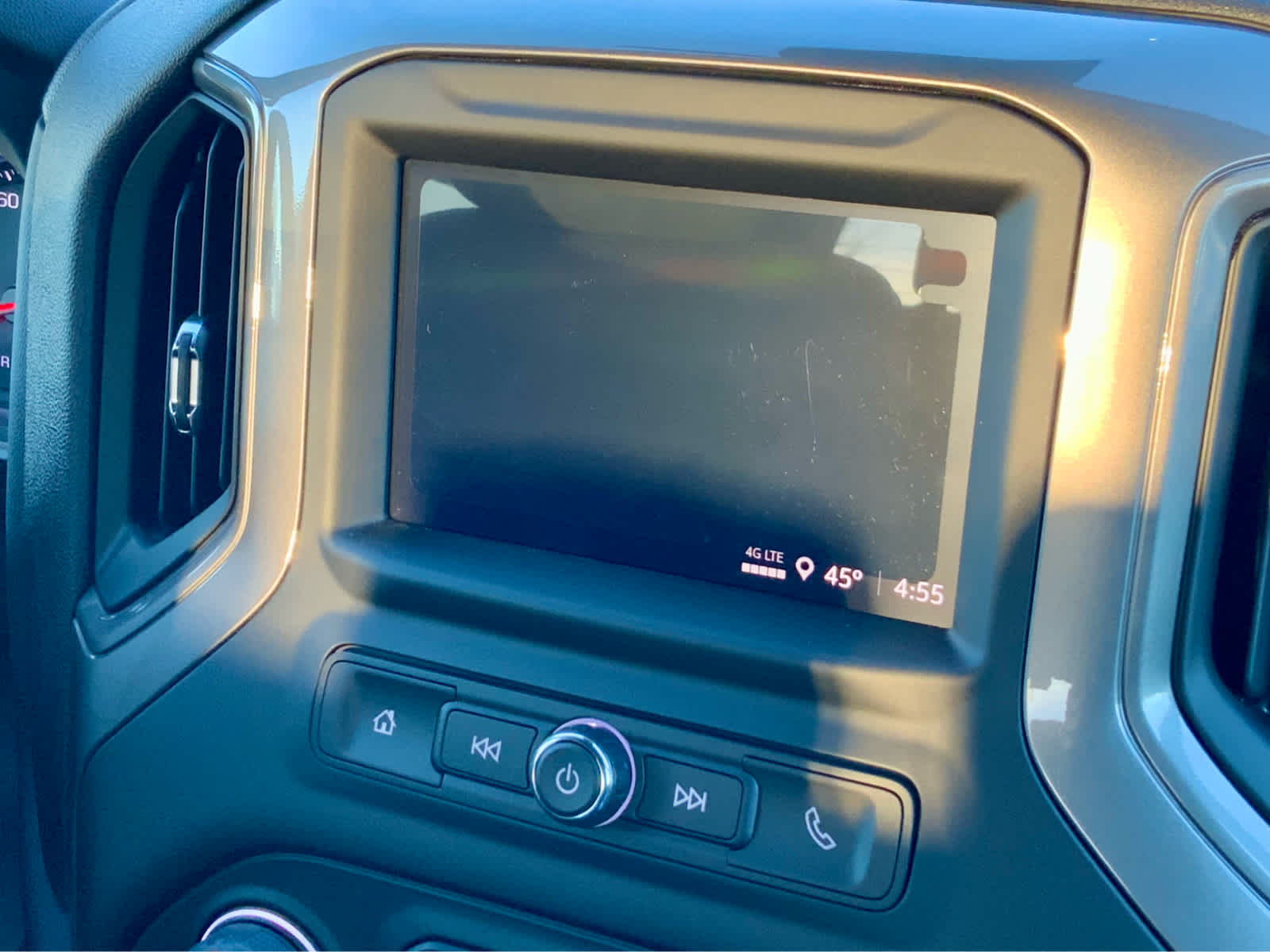 Thumbnail: 2026 Chevrolet Silverado 1500 - 43