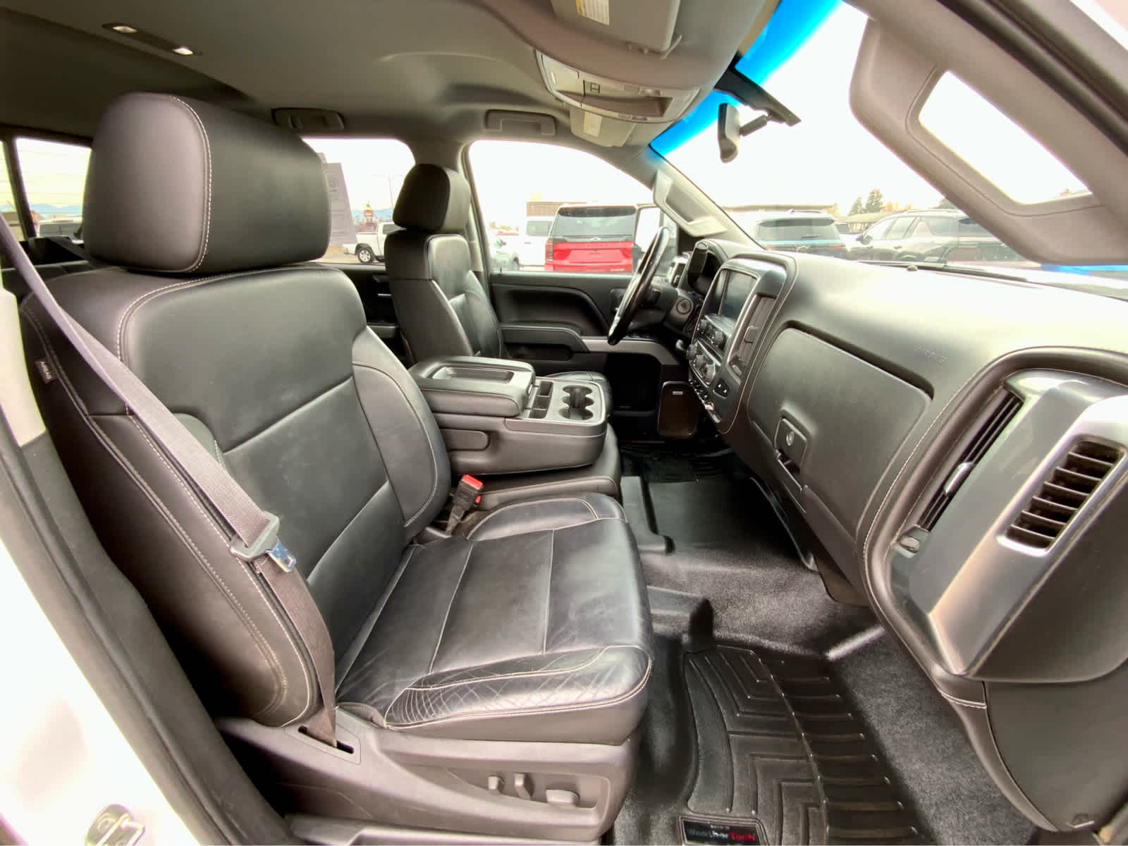 Thumbnail: 2015 Chevrolet Silverado 3500 - 29