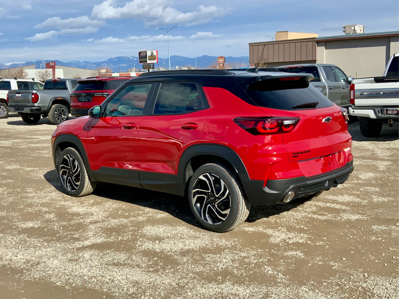 Thumbnail: 2026 Chevrolet TrailBlazer - 3