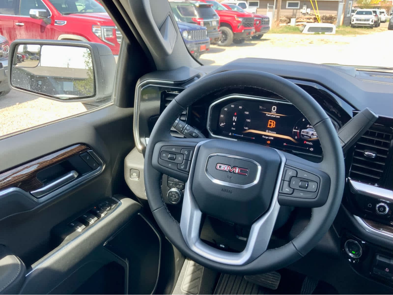 Thumbnail: 2026 GMC Sierra 1500 - 39