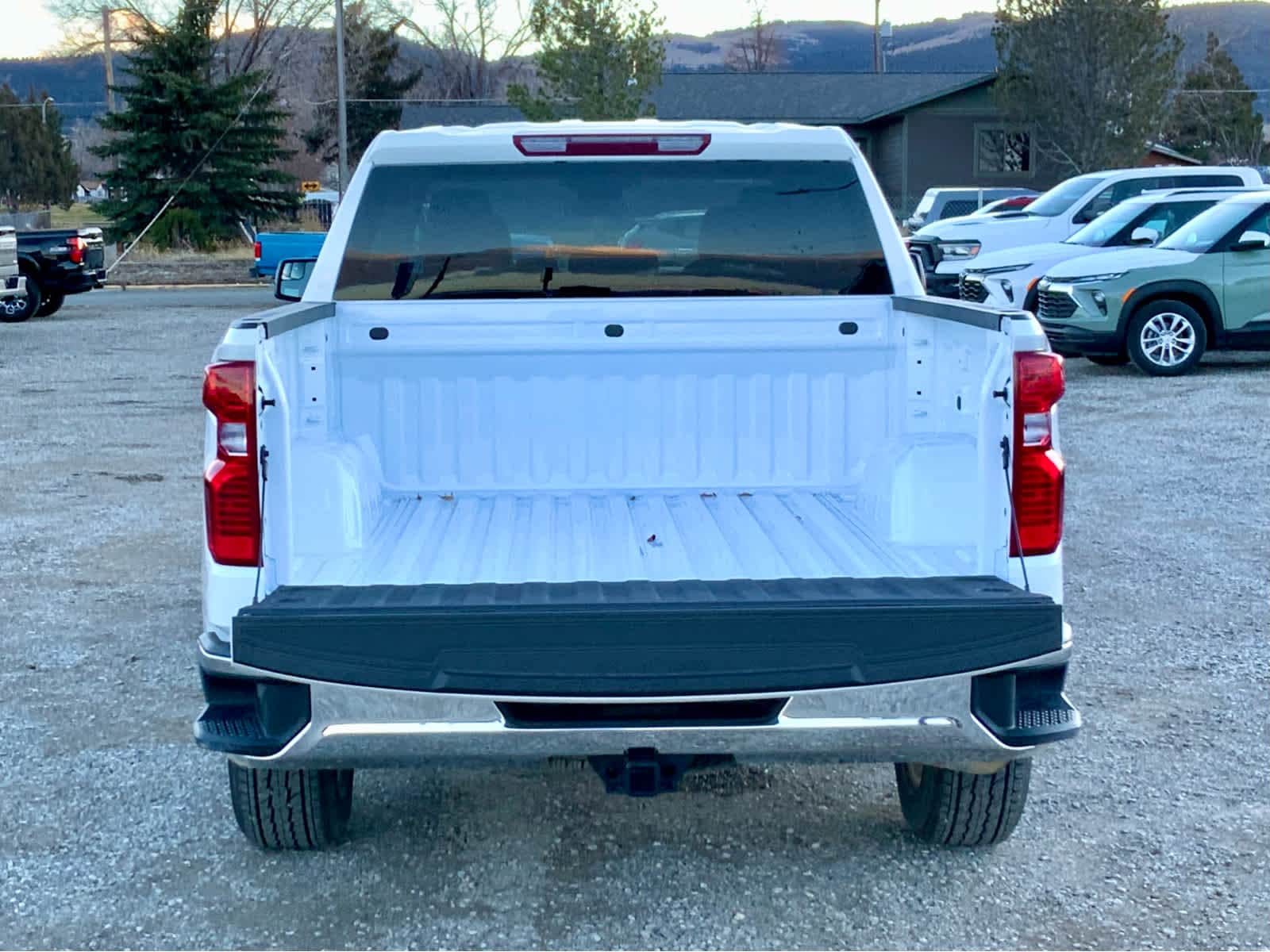 Thumbnail: 2026 Chevrolet Silverado 1500 - 20