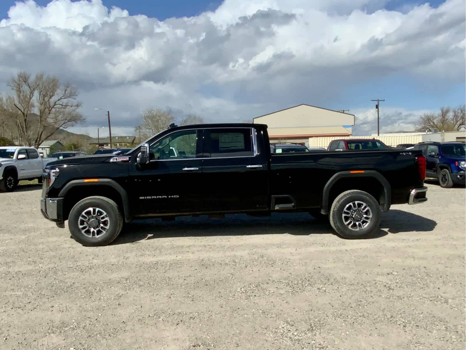 Thumbnail: 2026 GMC Sierra 3500 - 2