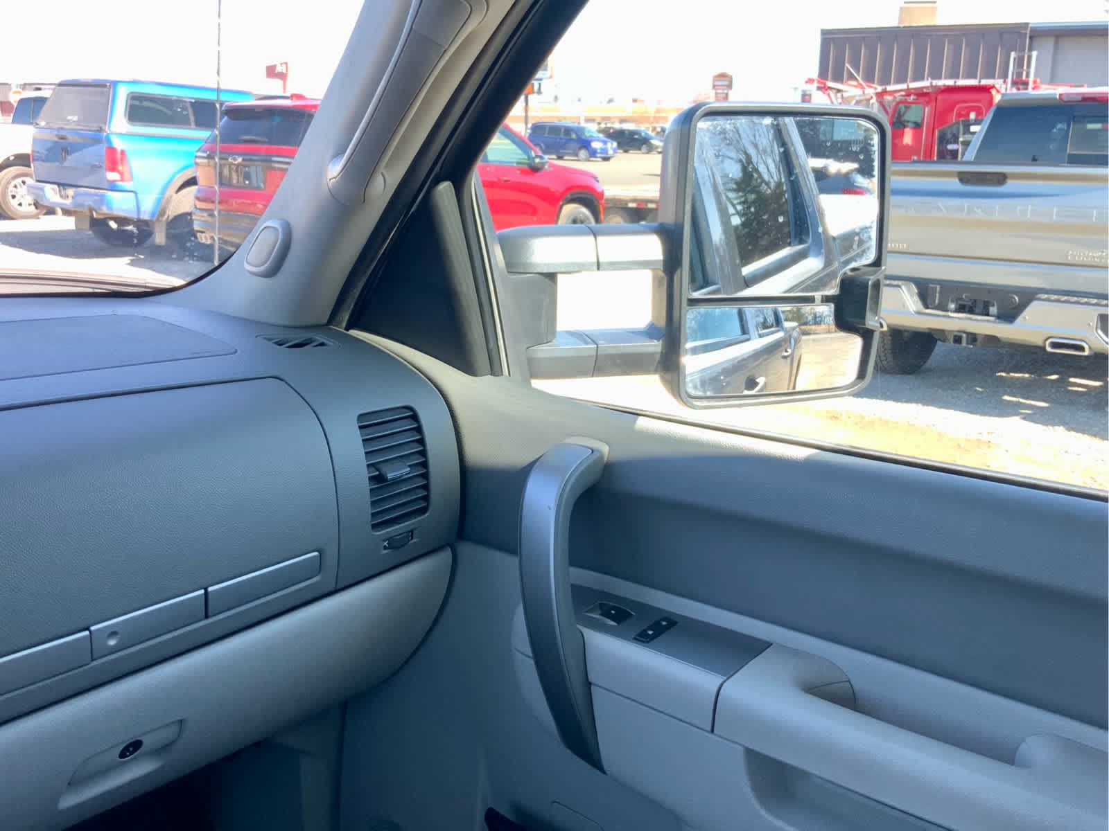 Thumbnail: 2013 Chevrolet Silverado 1500 - 34