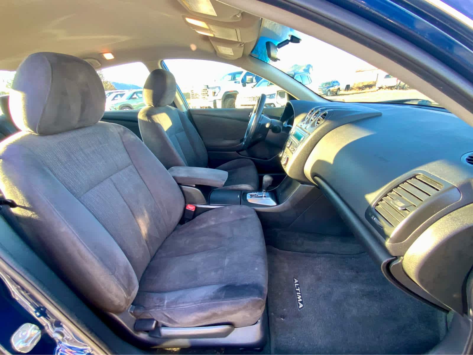 Thumbnail: 2012 Nissan Altima - 21