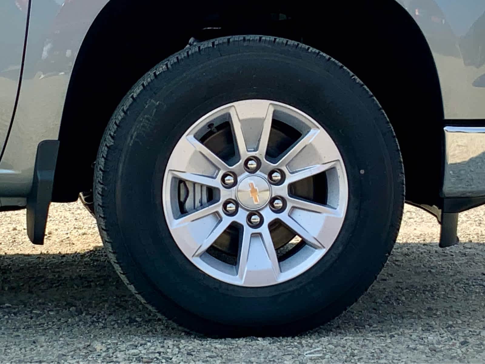 Thumbnail: 2026 Chevrolet Silverado 1500 - 19