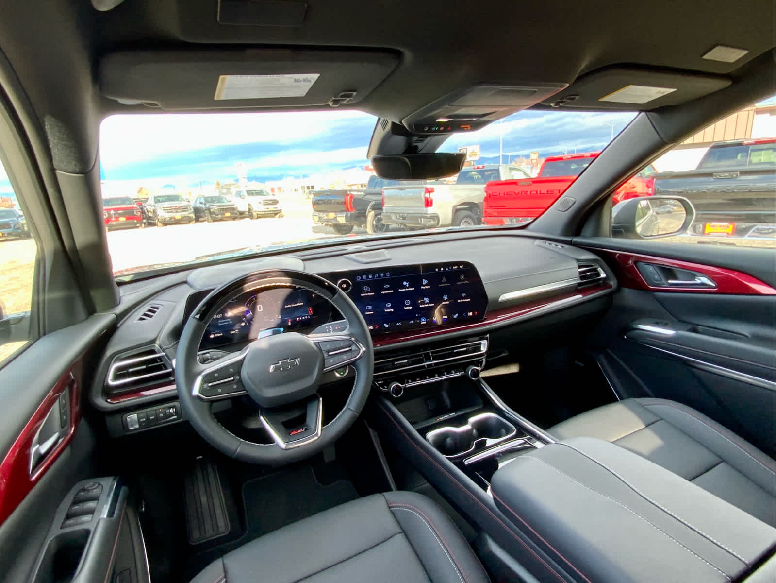 Thumbnail: 2026 Chevrolet Traverse - 39