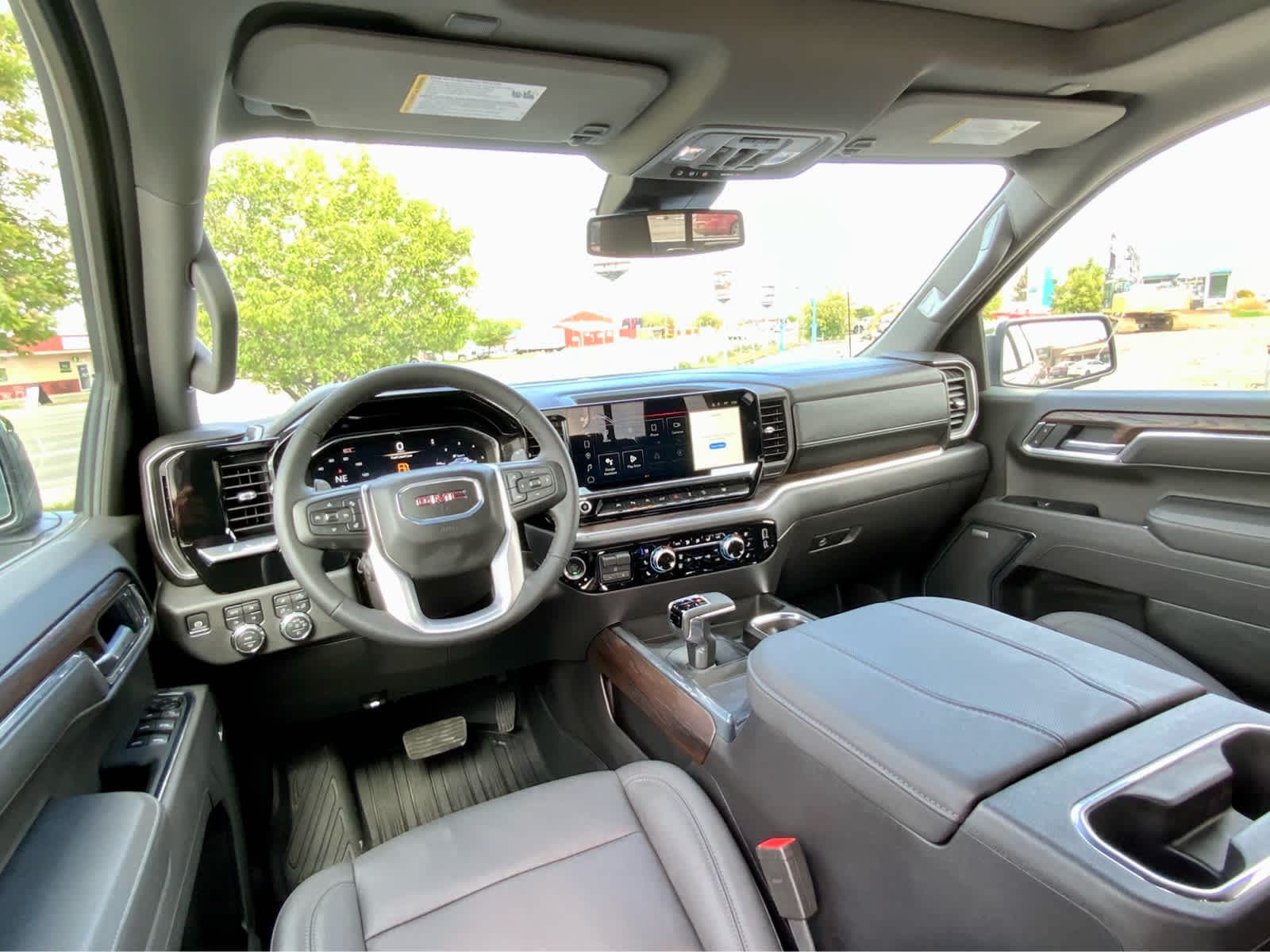 Thumbnail: 2025 GMC Sierra 1500 - 38