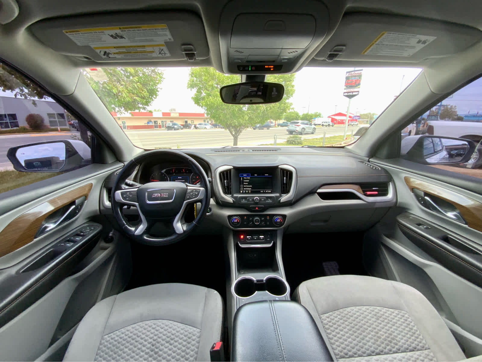 Thumbnail: 2019 GMC Terrain - 32