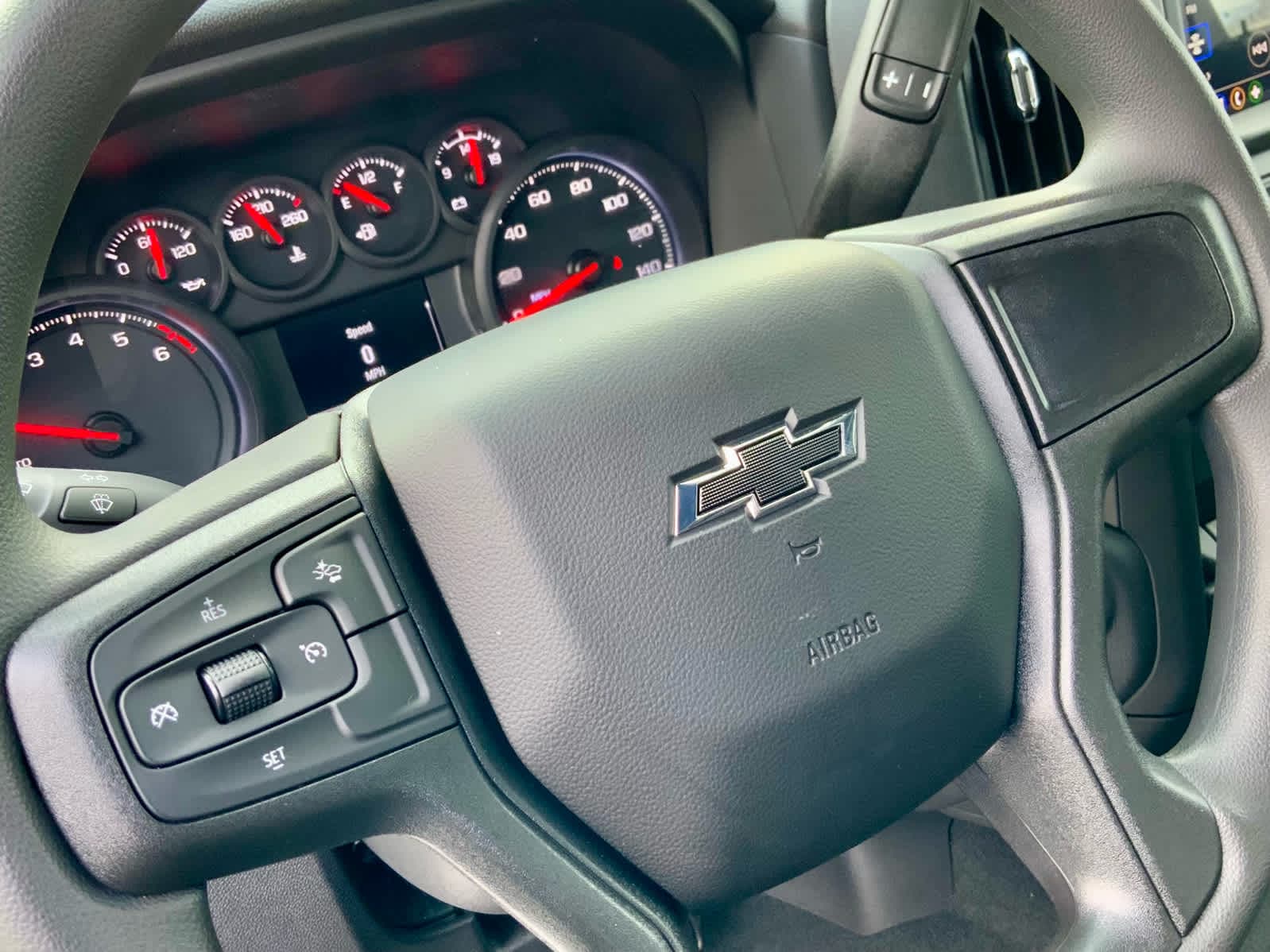 Thumbnail: 2026 Chevrolet Silverado 1500 - 40