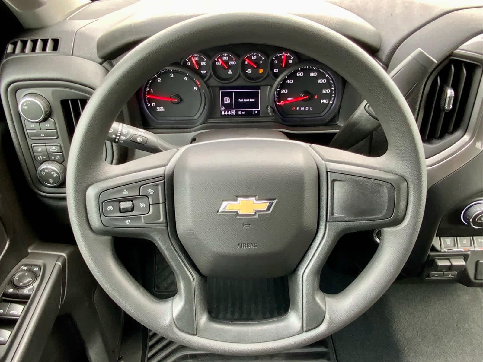 Thumbnail: 2026 Chevrolet Silverado 2500 - 40