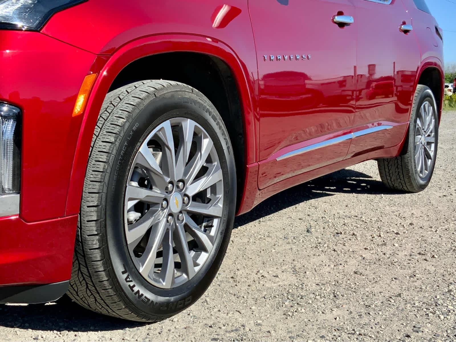 Thumbnail: 2023 Chevrolet Traverse - 15