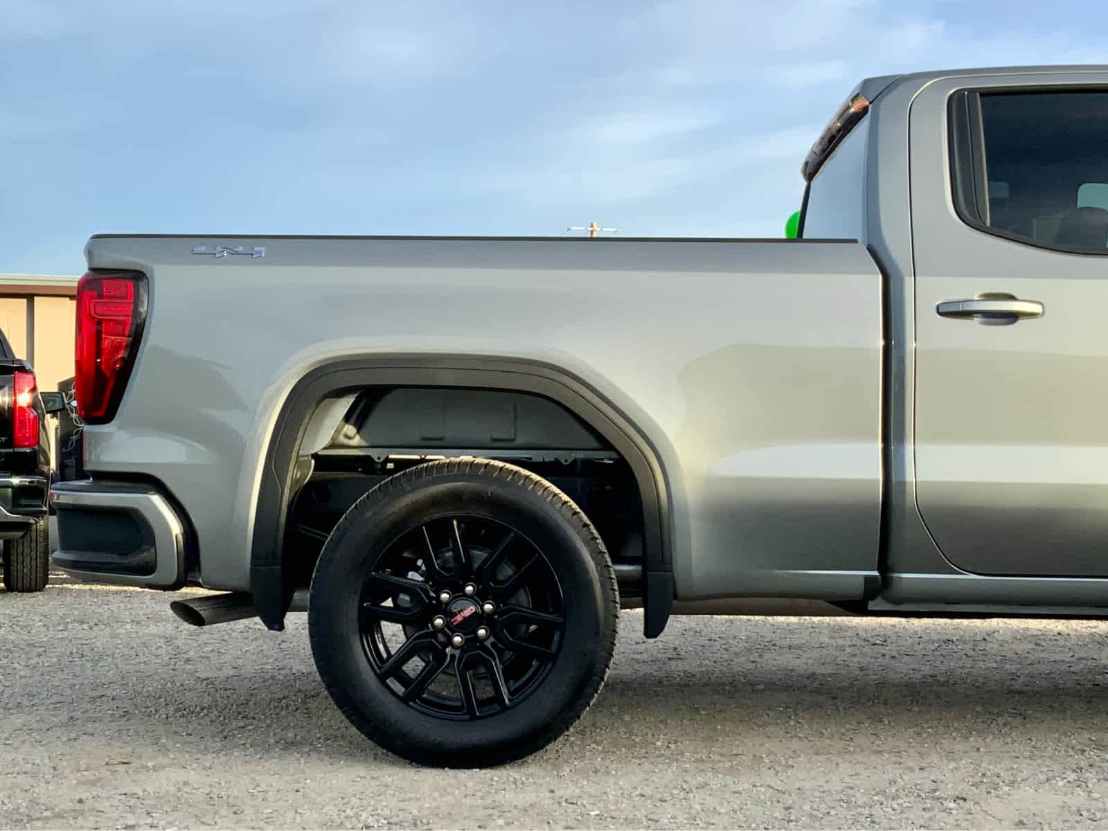 Thumbnail: 2026 GMC Sierra 1500 - 13