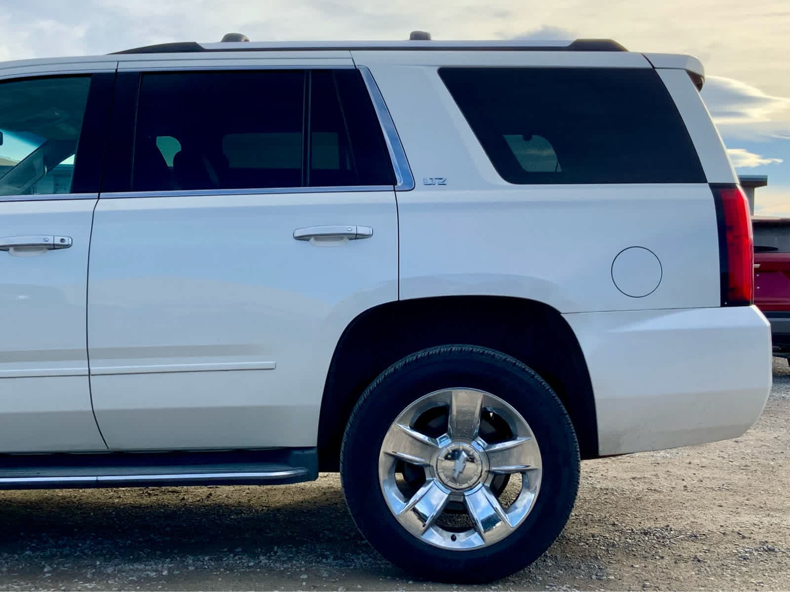 Thumbnail: 2015 Chevrolet Tahoe - 12