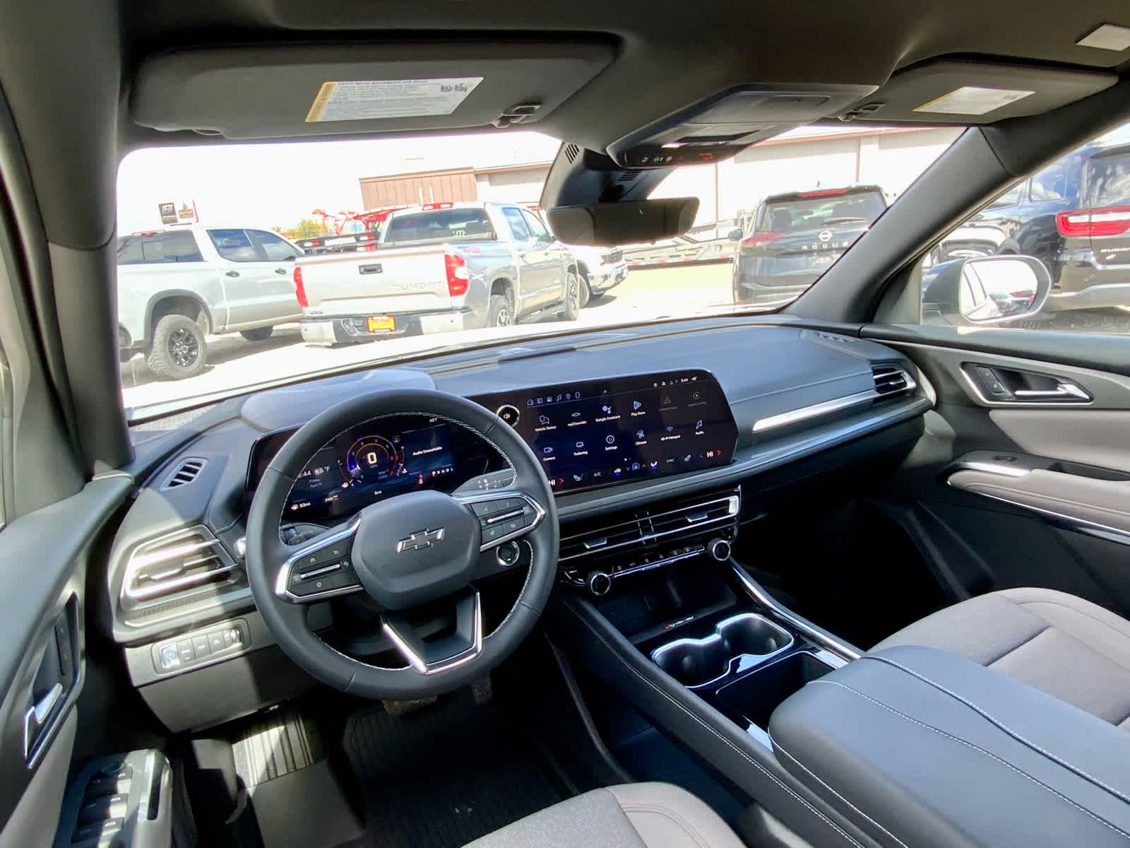 Thumbnail: 2026 Chevrolet Traverse - 34