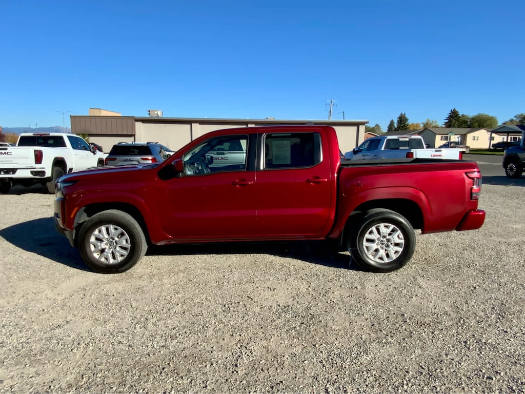 Used 2023 Nissan Frontier SV Truck Crew Cab