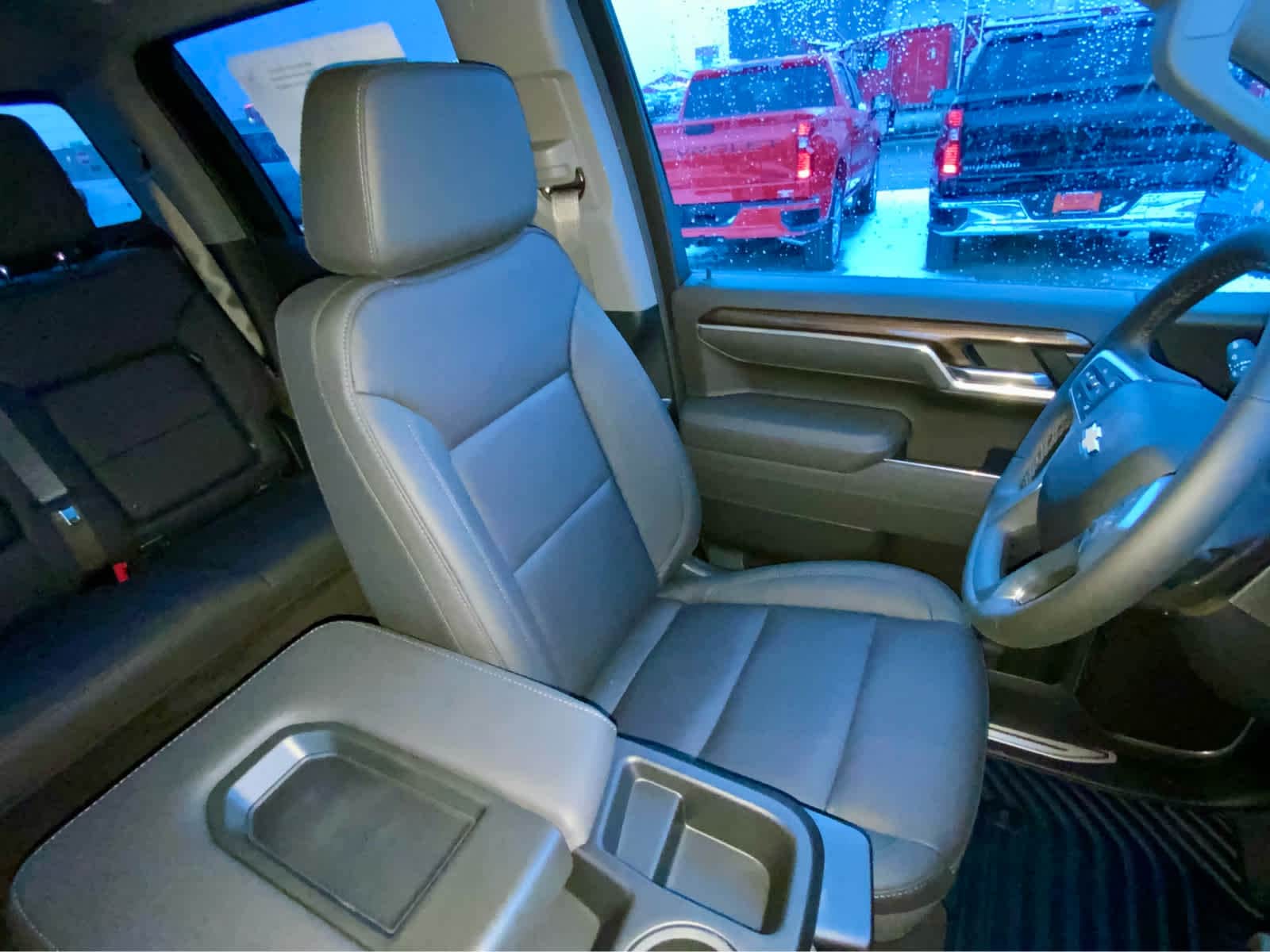 Thumbnail: 2026 Chevrolet Silverado 1500 - 28