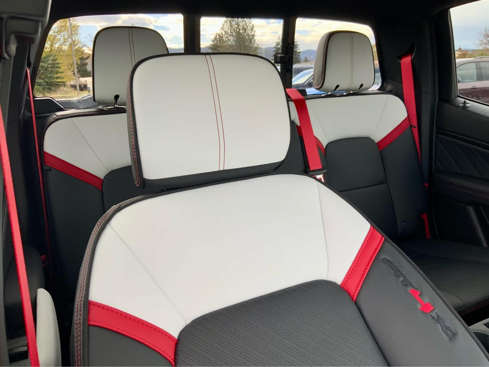 Thumbnail: 2026 GMC Canyon - 32