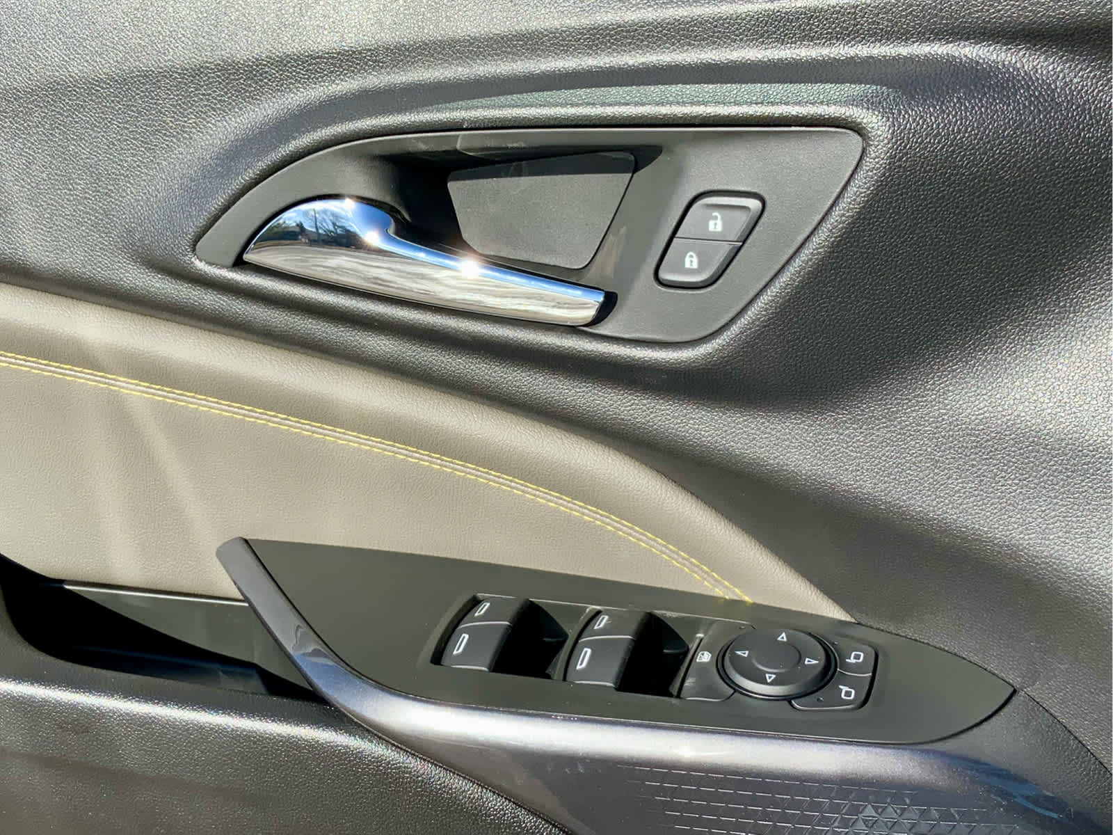 Thumbnail: 2026 Chevrolet Trax - 46