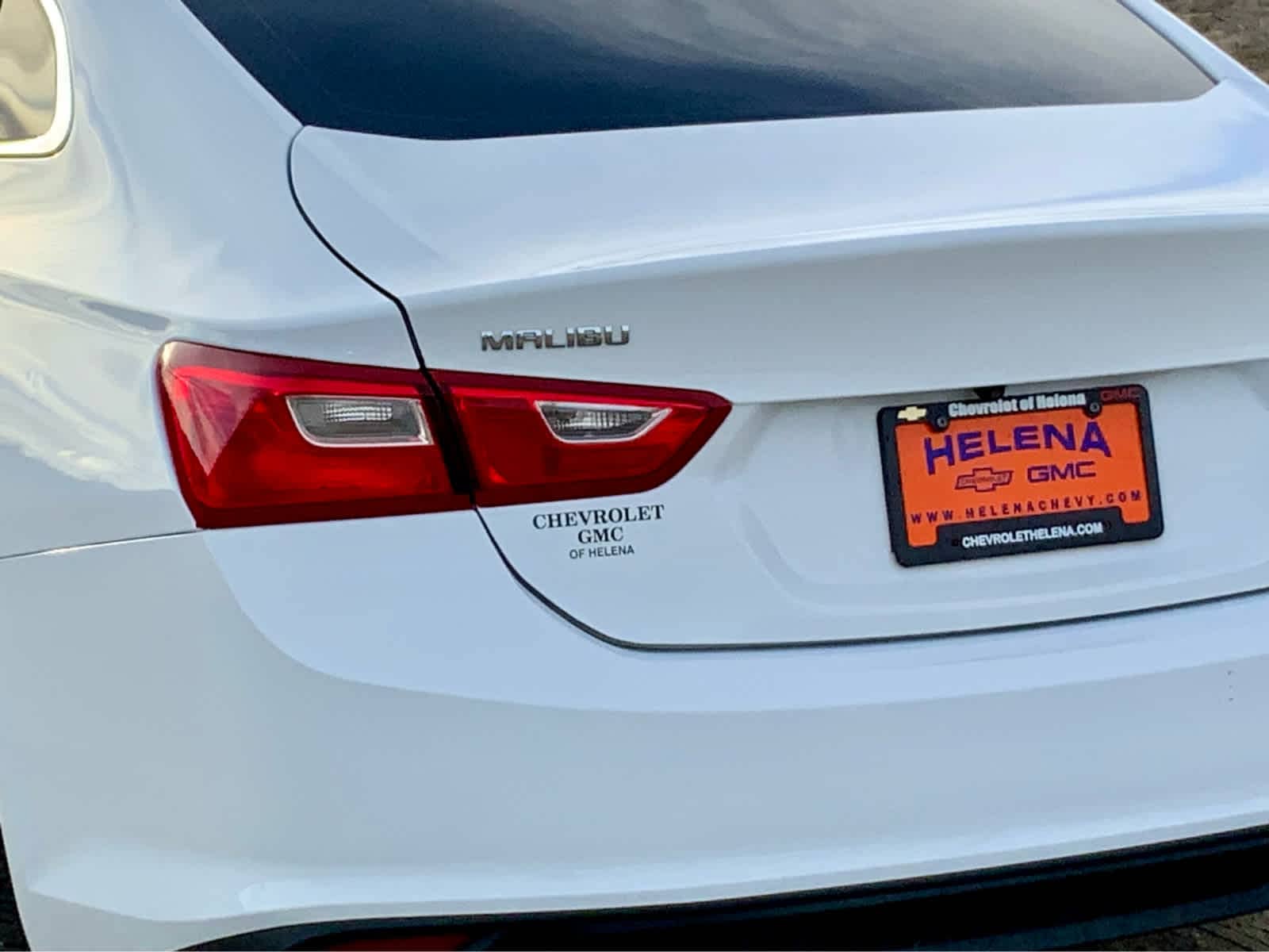 Thumbnail: 2018 Chevrolet Malibu - 14