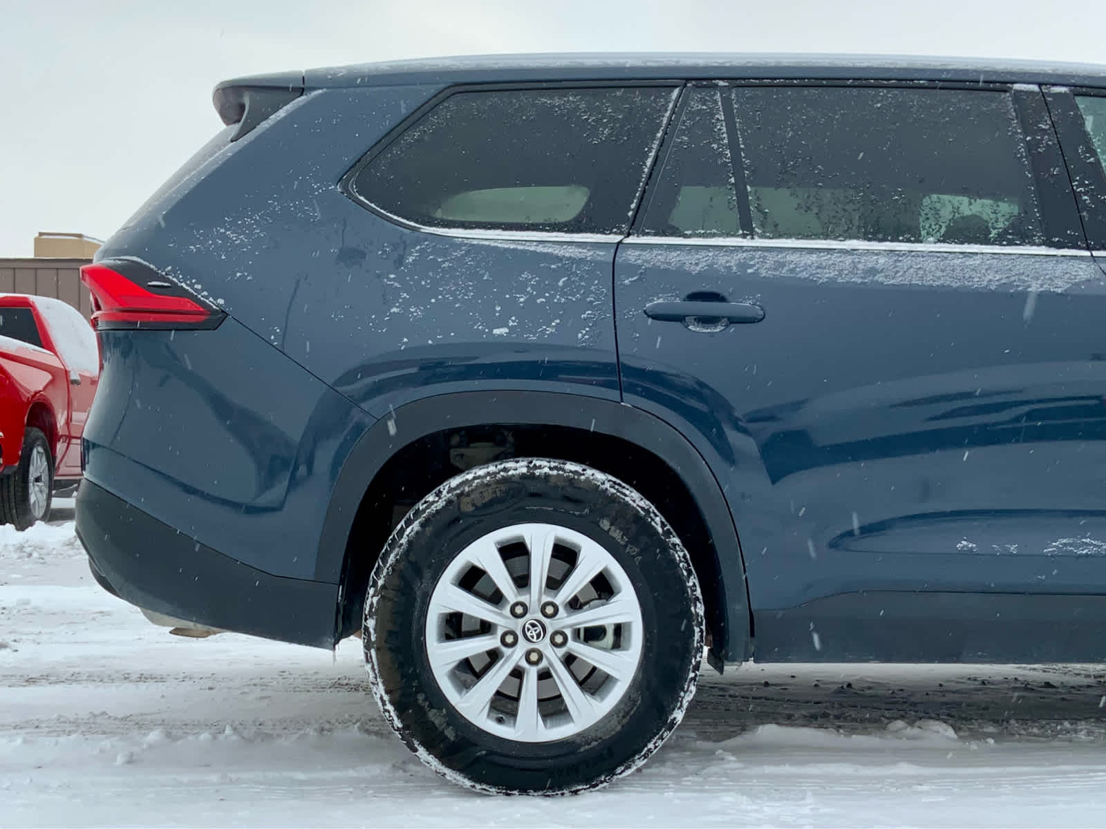 Thumbnail: 2024 Toyota Grand Highlander - 11