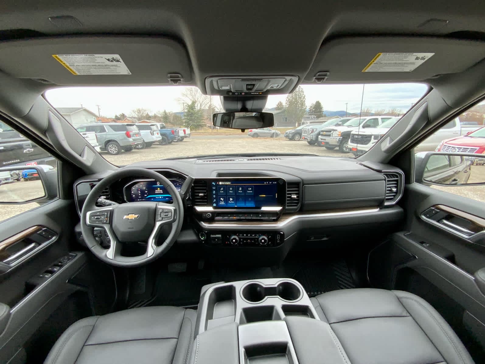 Thumbnail: 2026 Chevrolet Silverado 1500 - 35