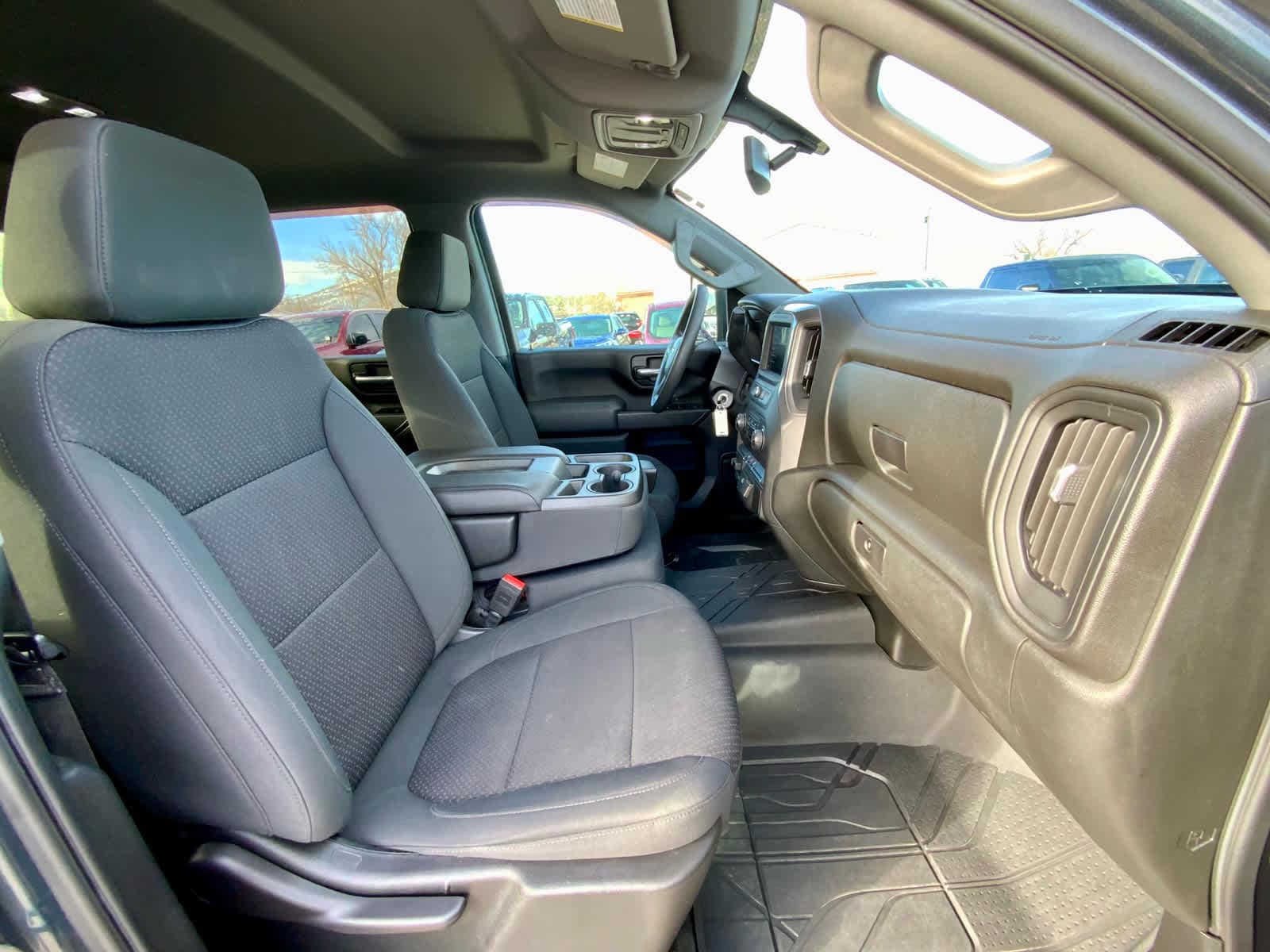 Thumbnail: 2020 Chevrolet Silverado 2500 - 23