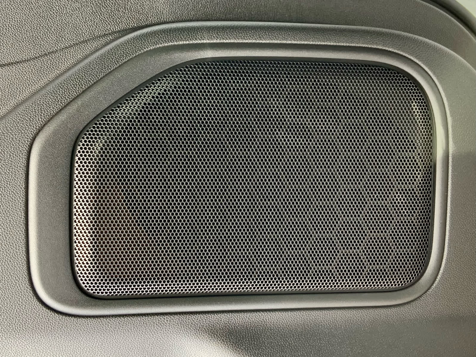 Thumbnail: 2026 GMC Sierra 3500 - 40