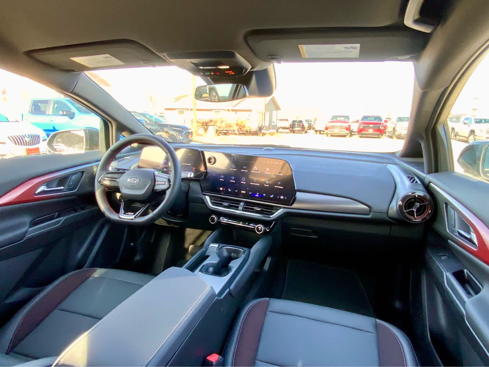 Thumbnail: 2026 Chevrolet Equinox - 32