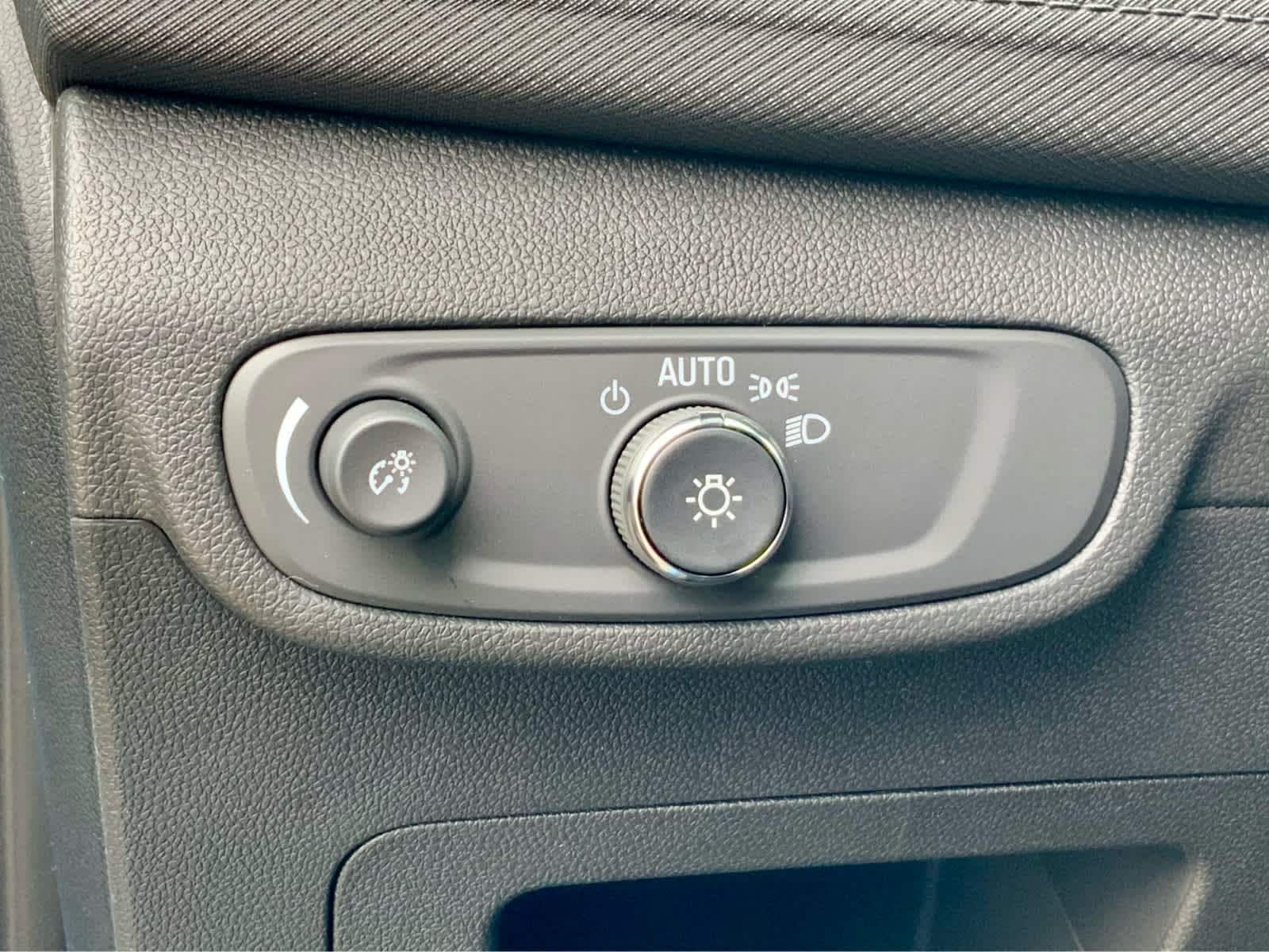 Thumbnail: 2026 Chevrolet TrailBlazer - 48