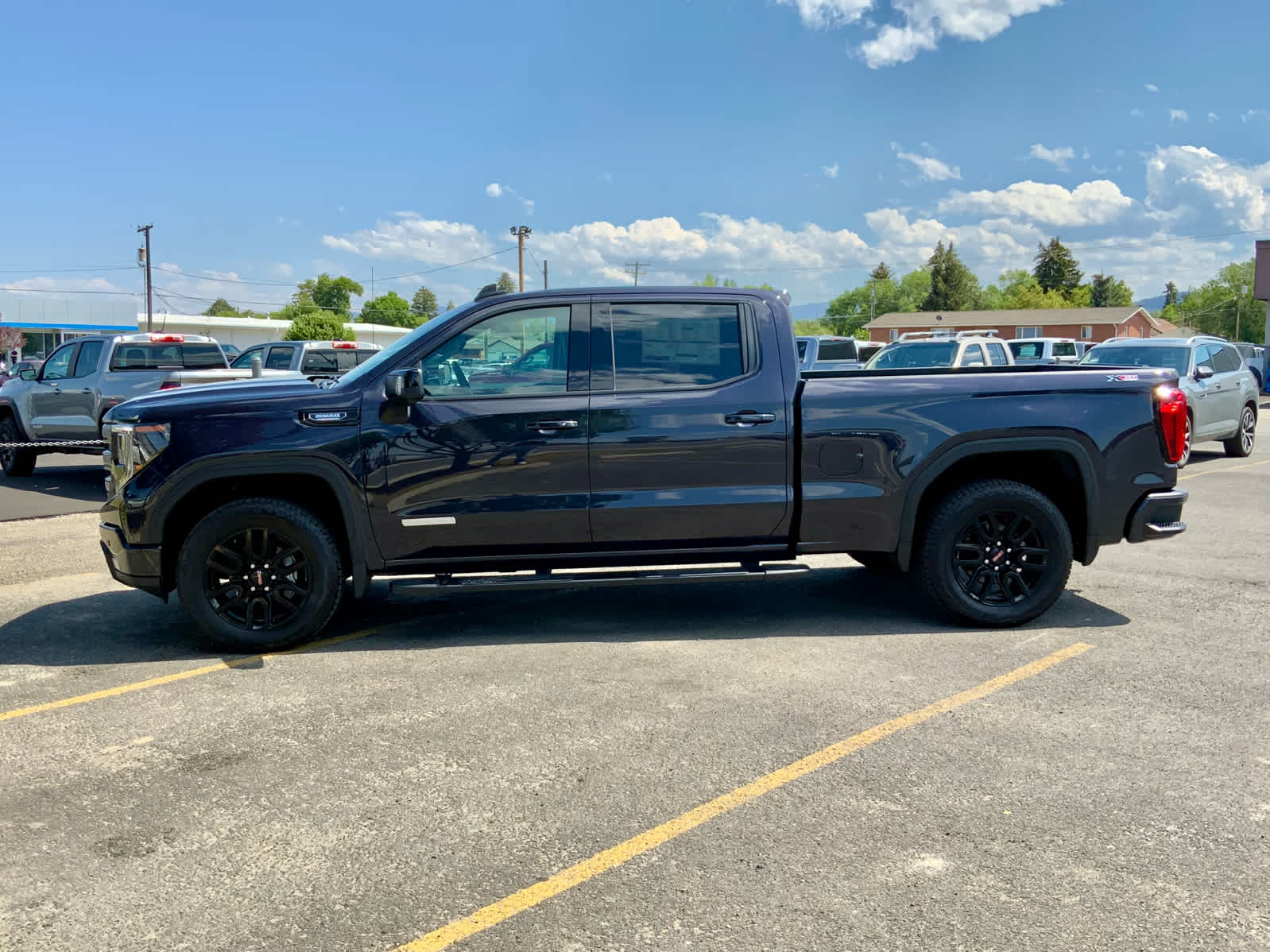 Thumbnail: 2025 GMC Sierra 1500 - 2