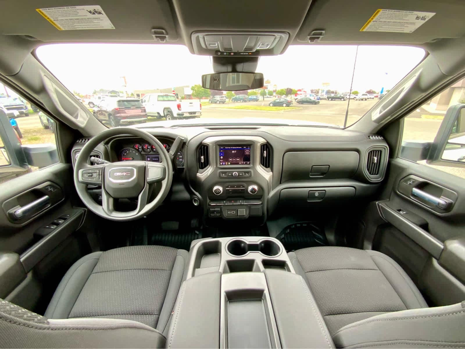 Thumbnail: 2025 GMC Sierra 3500 - 37