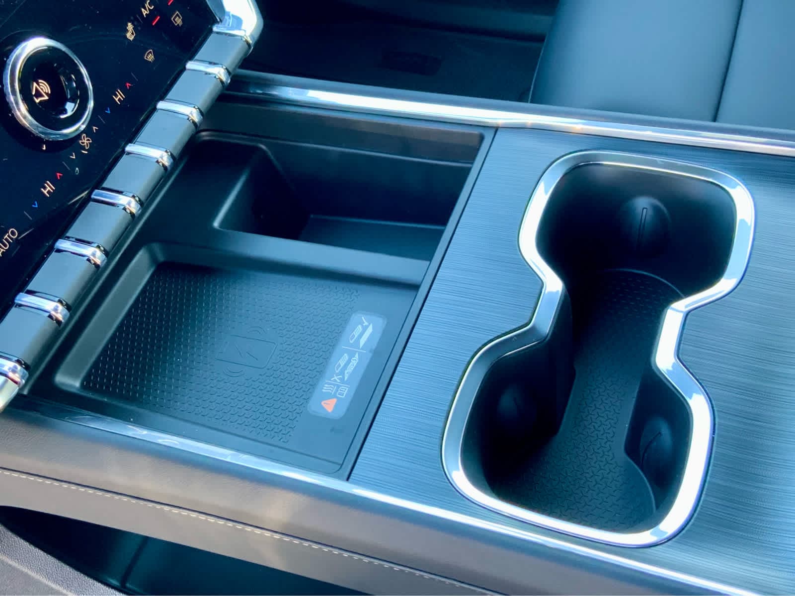 Thumbnail: 2026 GMC Acadia - 49